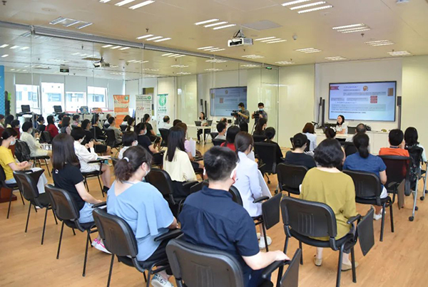 党建共建促发展,岳阳医院送健康进楼宇